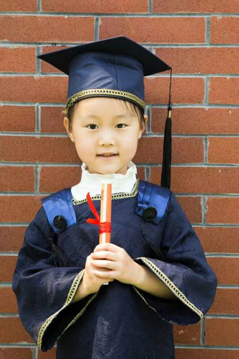 山东潍坊华府一品跨世纪幼儿园：优秀毕业生小学有趣童行